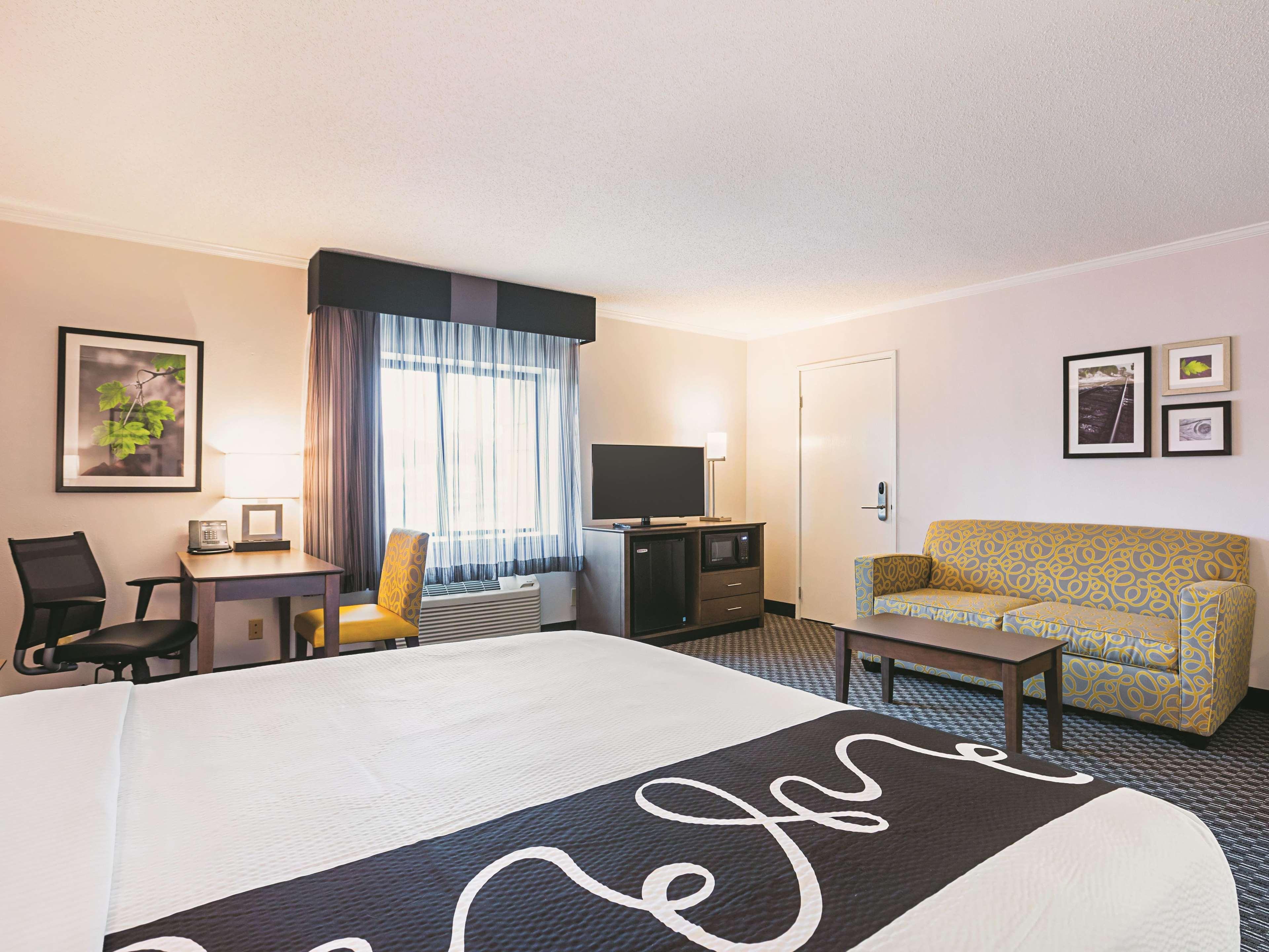 La Quinta By Wyndham Atlanta Midtown - Buckhead Hotel Екстериор снимка