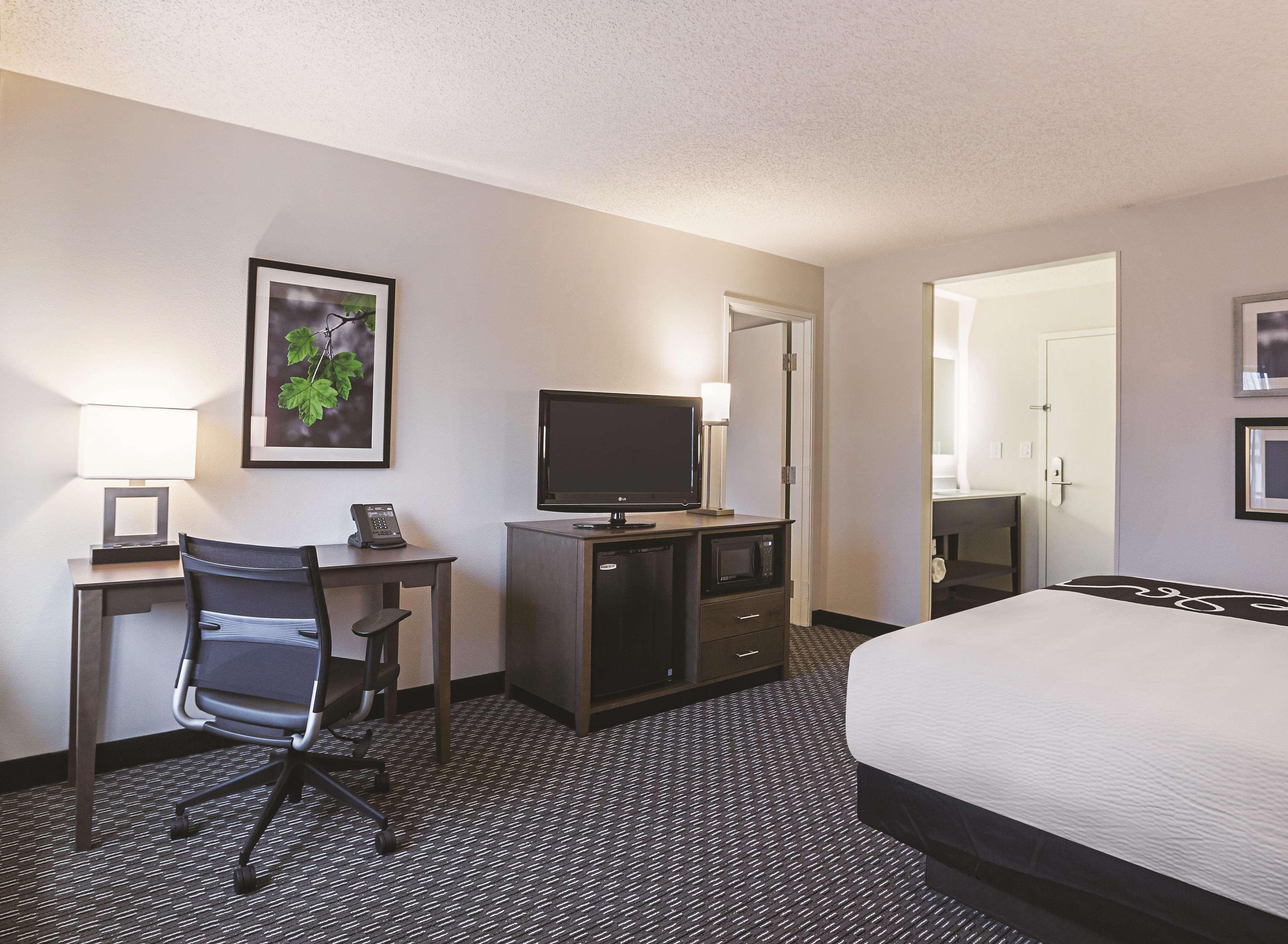 La Quinta By Wyndham Atlanta Midtown - Buckhead Hotel Екстериор снимка
