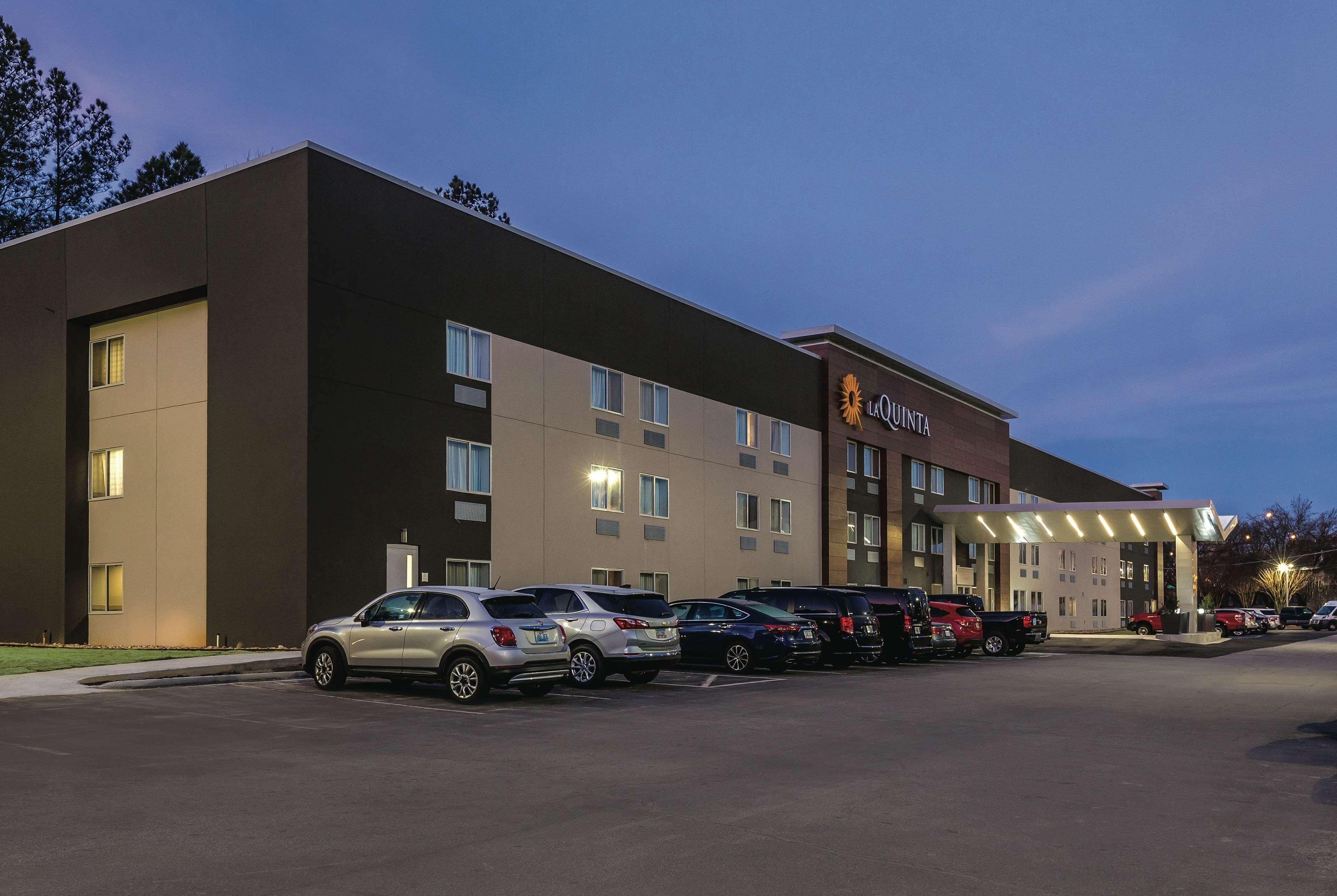 La Quinta By Wyndham Atlanta Midtown - Buckhead Hotel Екстериор снимка