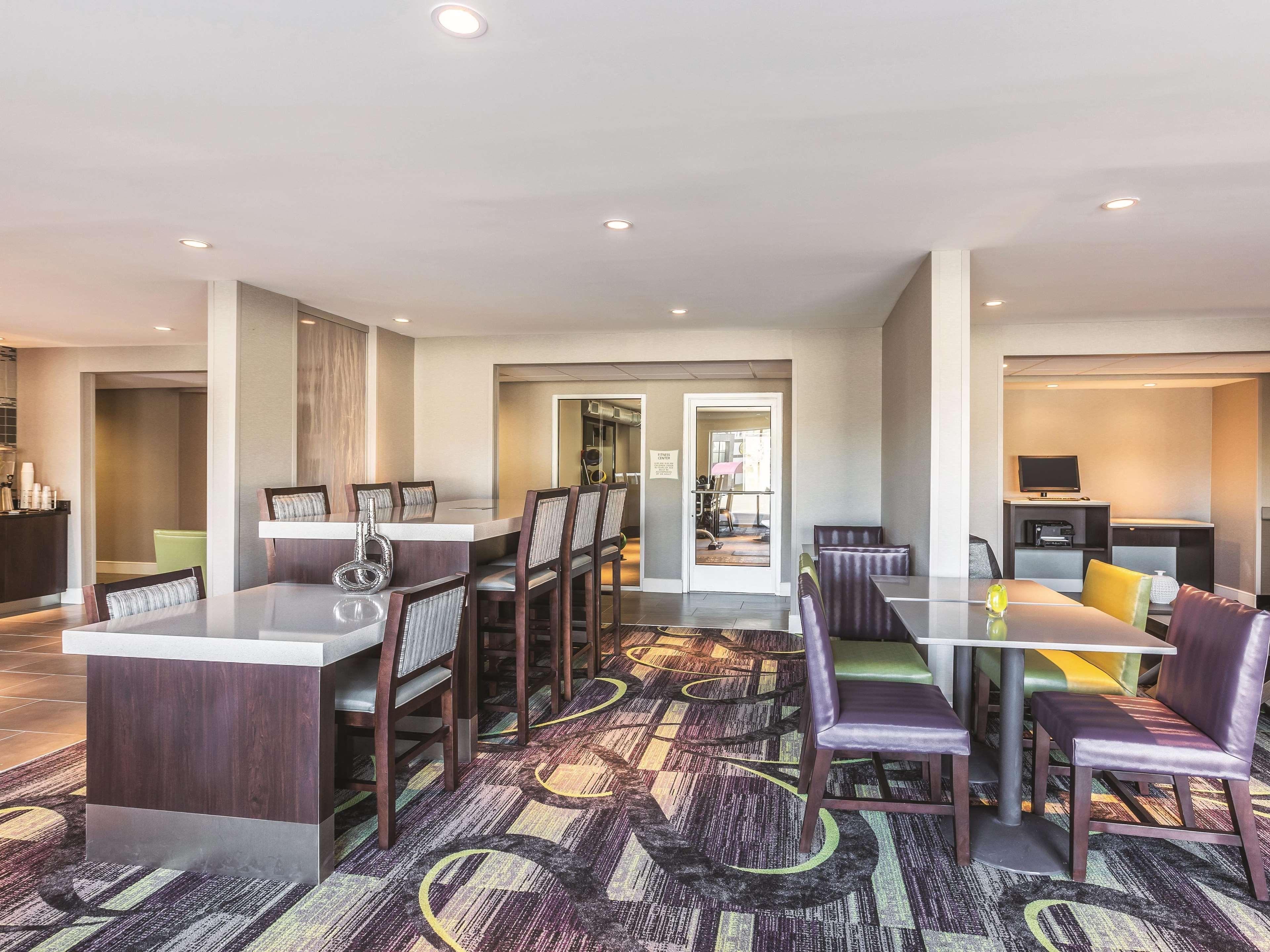 La Quinta By Wyndham Atlanta Midtown - Buckhead Hotel Екстериор снимка